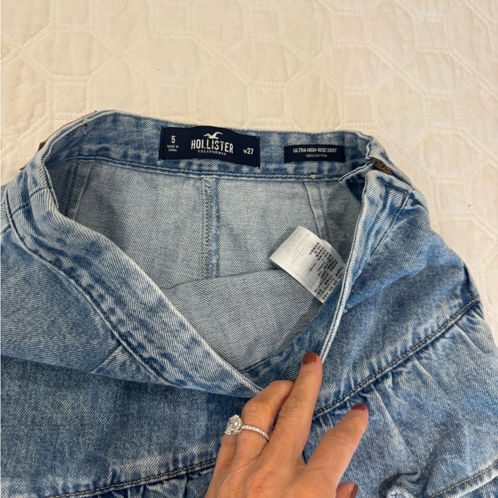 Hollister denim skirt